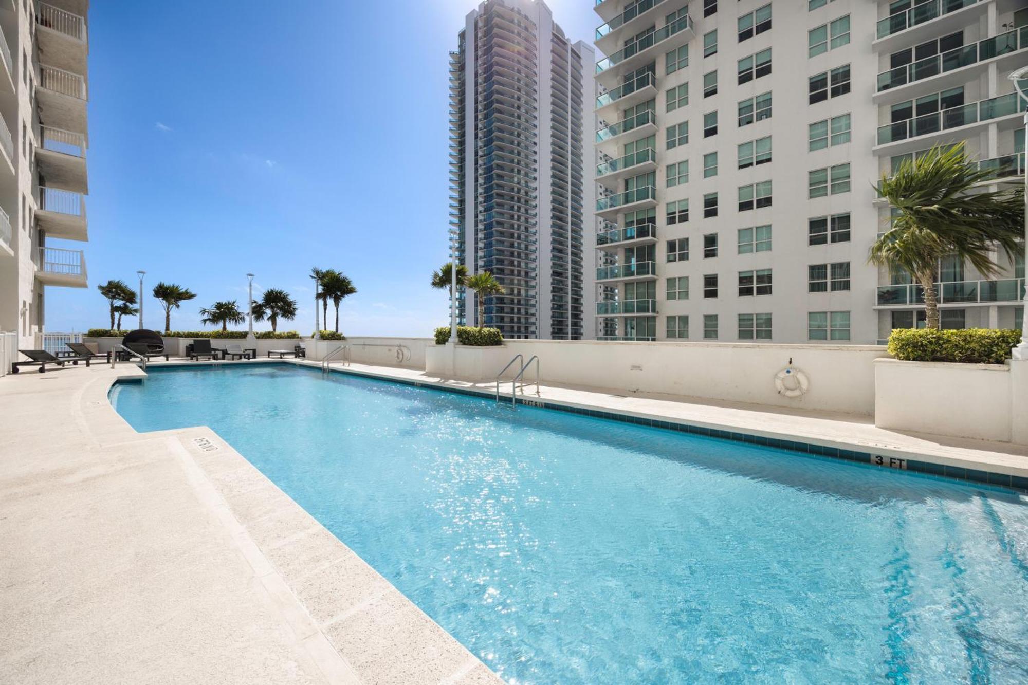 Studios In Brickell With Pool, Gym, Free Parking And Game Room Miami Exterior foto